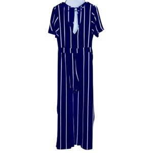 :🌹CRYSTAL SKY NAVY 𝐒𝐓𝐑𝐈𝐏𝐏𝐄𝐃 𝐋𝐎𝐍𝐆 𝐁𝐀𝐂𝐊 𝐑𝐎𝐌𝐏𝐄𝐑